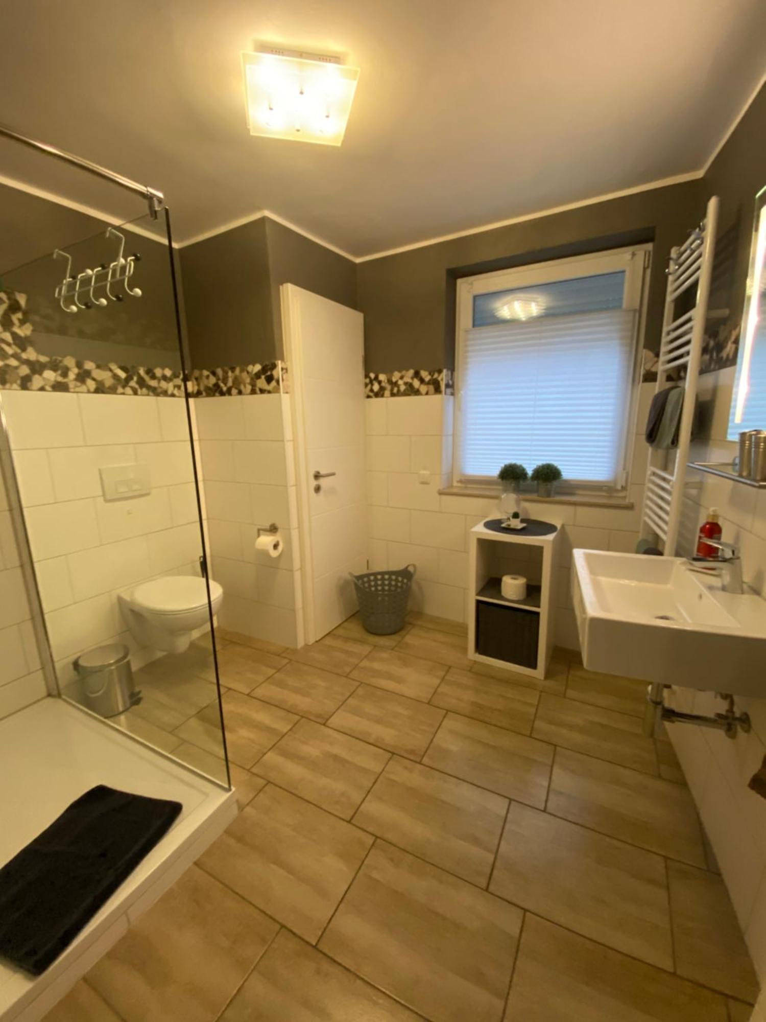 Ferienwohnung Ambiente II Und III คล็อตเทน ภายนอก รูปภาพ